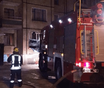 Во время пожара в девятиэтажке в Москве появился один пострадавший