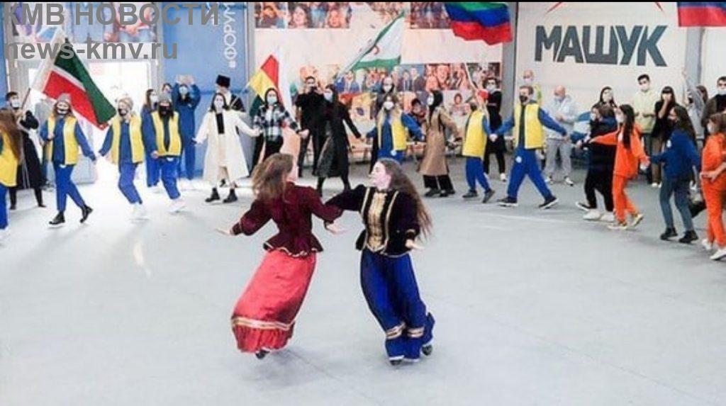 2000 молодых людей из регионов России примут участие в ежегодном образовательном форуме «Машук»