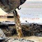 В Невинномысске продолжают устранять аварию на трубопроводе
