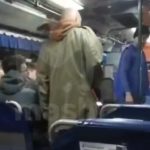 Во Владивостоке водитель автобуса подрался с пассажиром и выгнал его из-за серёжки в ухе